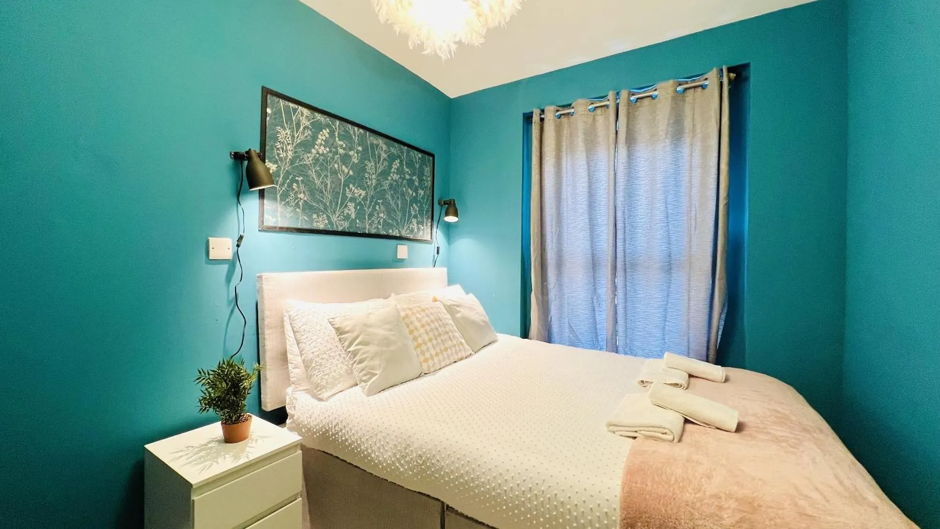 Dublin City Apartment 0*,